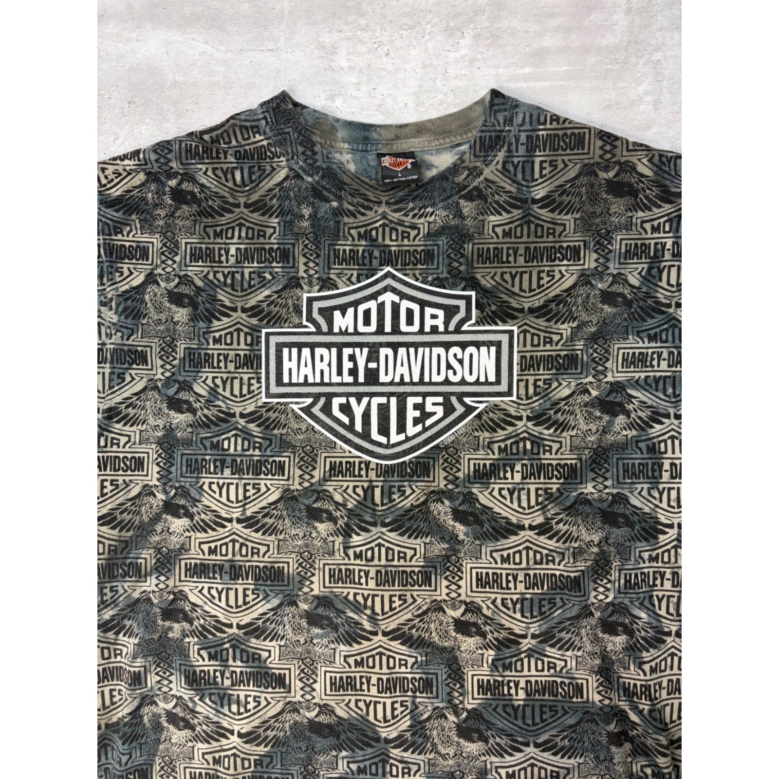 Vintage 1999 Harley Davidson Classic Logo All Over Print T-Shirt Size Large