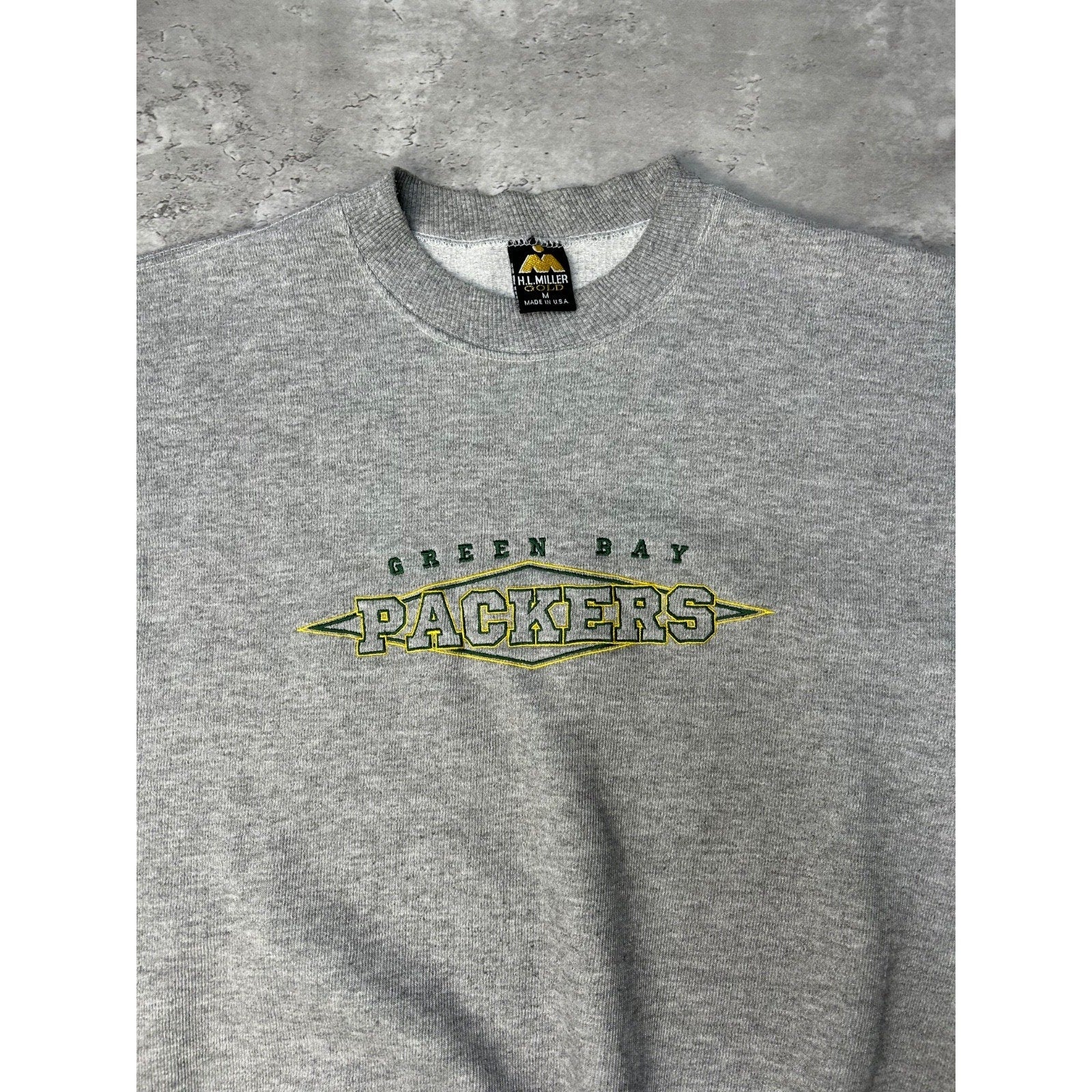 Vintage 90s Green Bay Packers NFL Embroidered Spellout Sweatshirt Size Medium