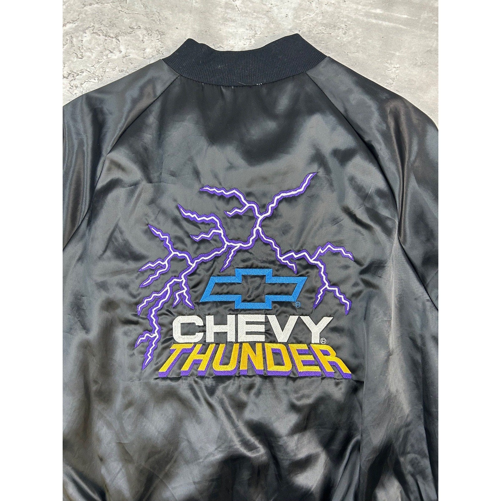 Vintage 80s/90s Chevrolet Thunder Embroidered Satin Bomber Jacket Size Medium