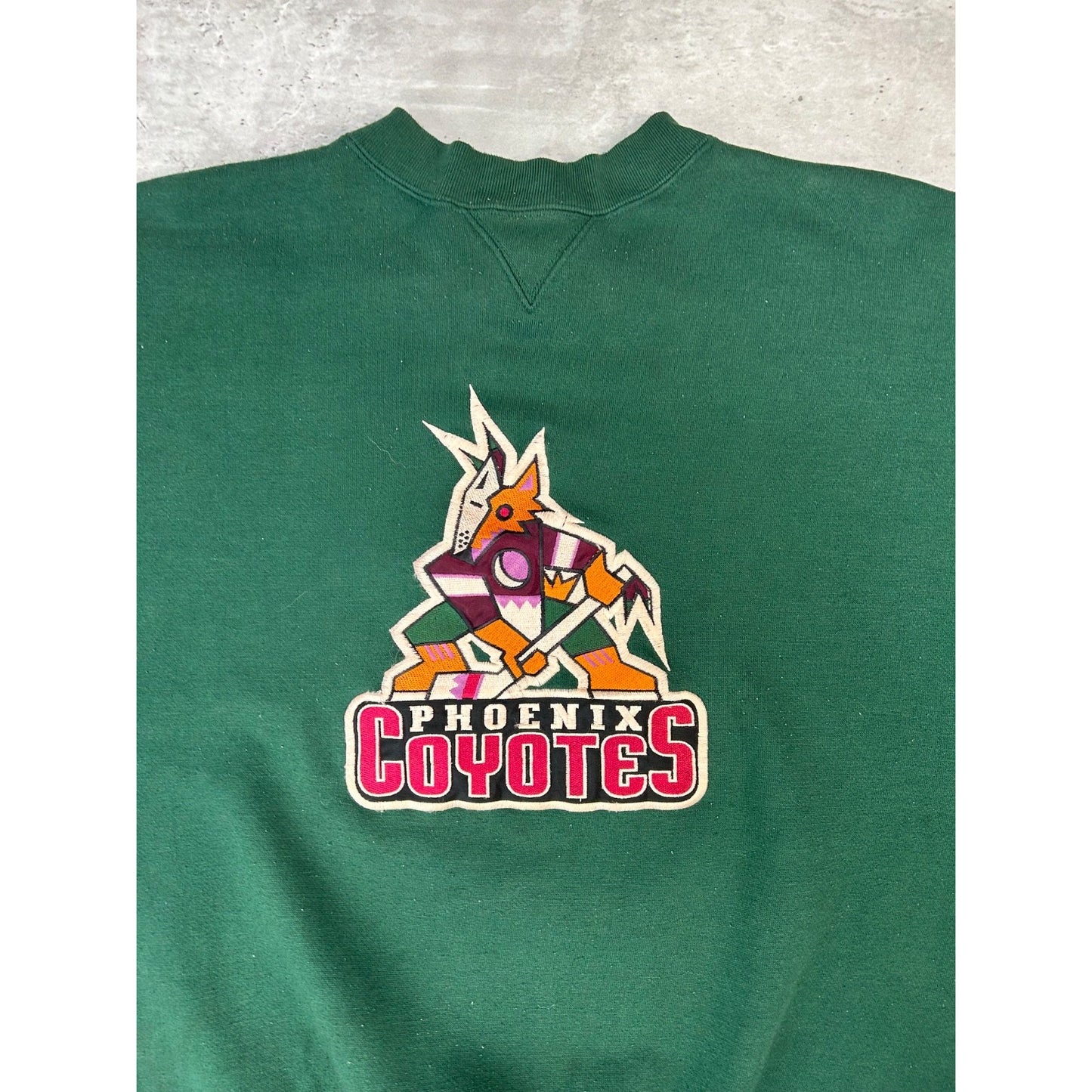 Vintage 90s Phoenix Coyotes NHL Embroidered Spellout Hockey Sweatshirt Sz Large