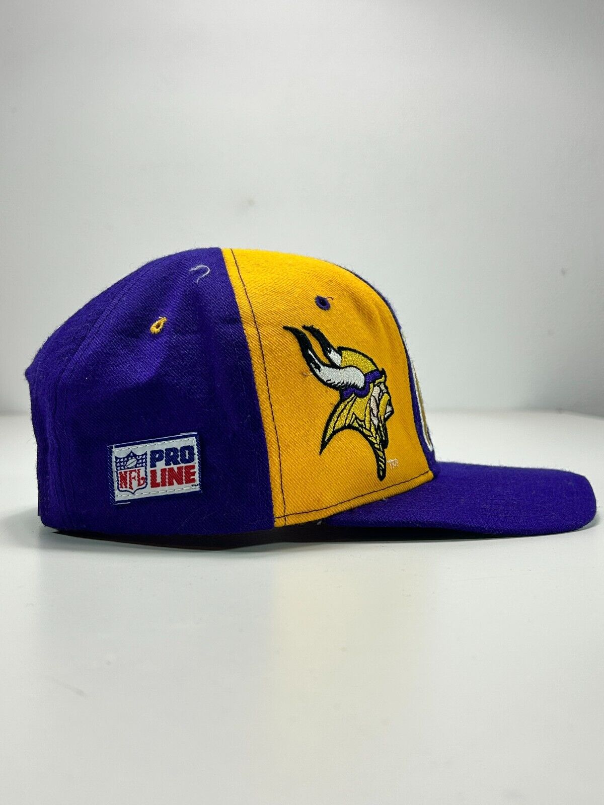 Vintage 90s Minnesota Vikings NFL Tri Power Starter Spell Out Snapback Hat OSFA