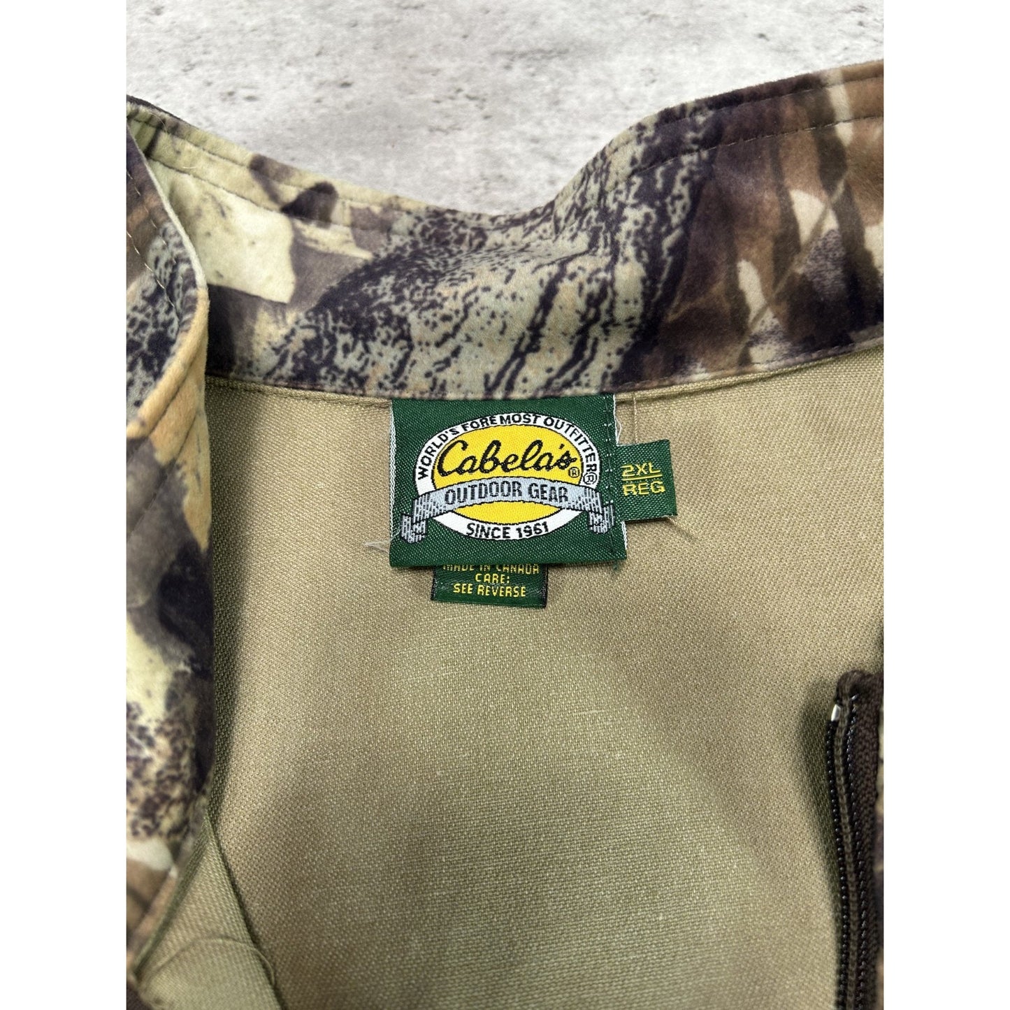 Vintage 90s Cabela Tree Camo Hunting Bomber Jacket Size 2XL