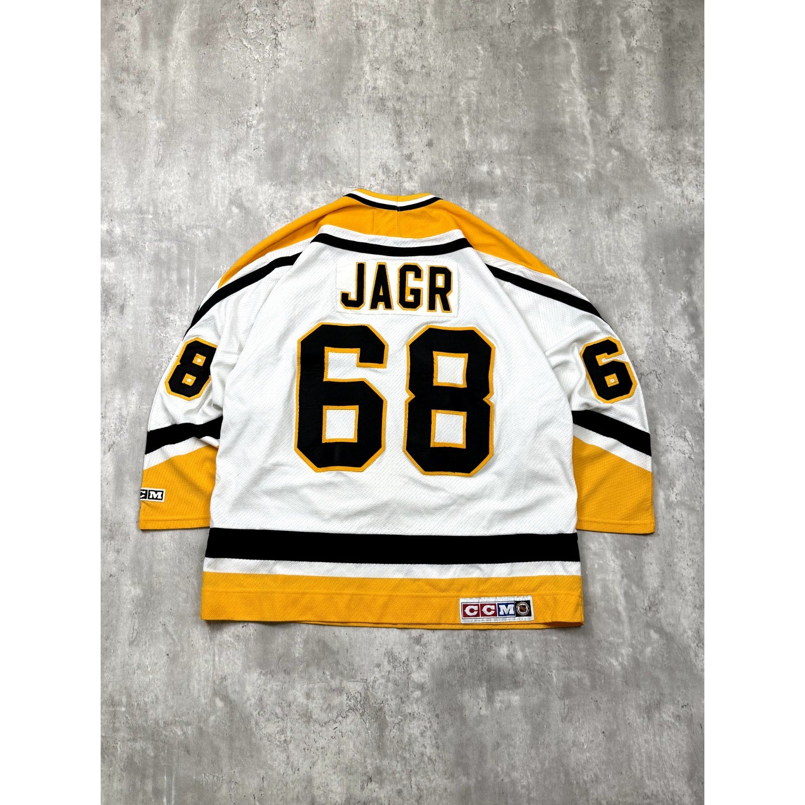 Vintage Jaromir Jagr #68 Pittsburgh Penguins NHL CCM Hockey Jersey Size Large