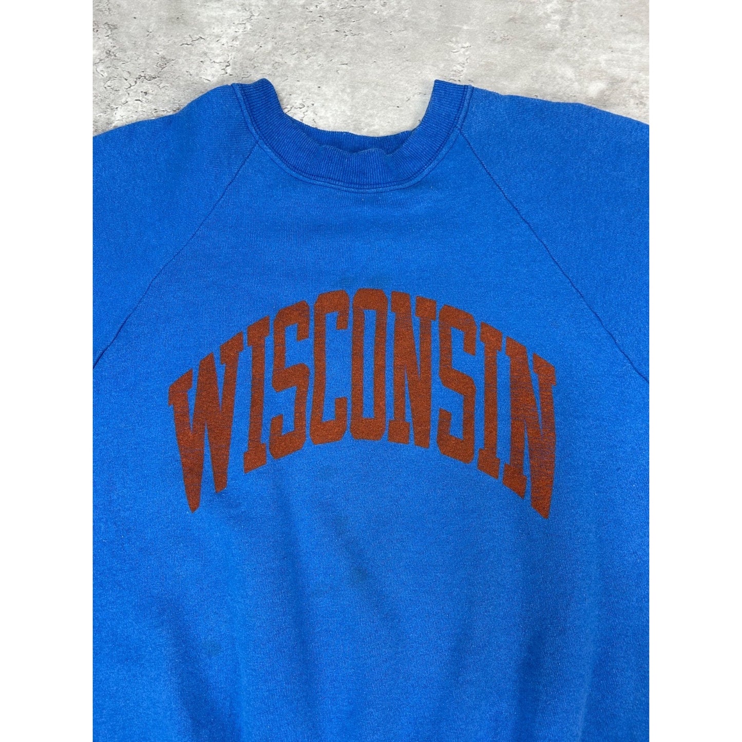 Vintage 80s/90s Wisconsin Badgers NCAA Arc Spellout Sweatshirt Size Large