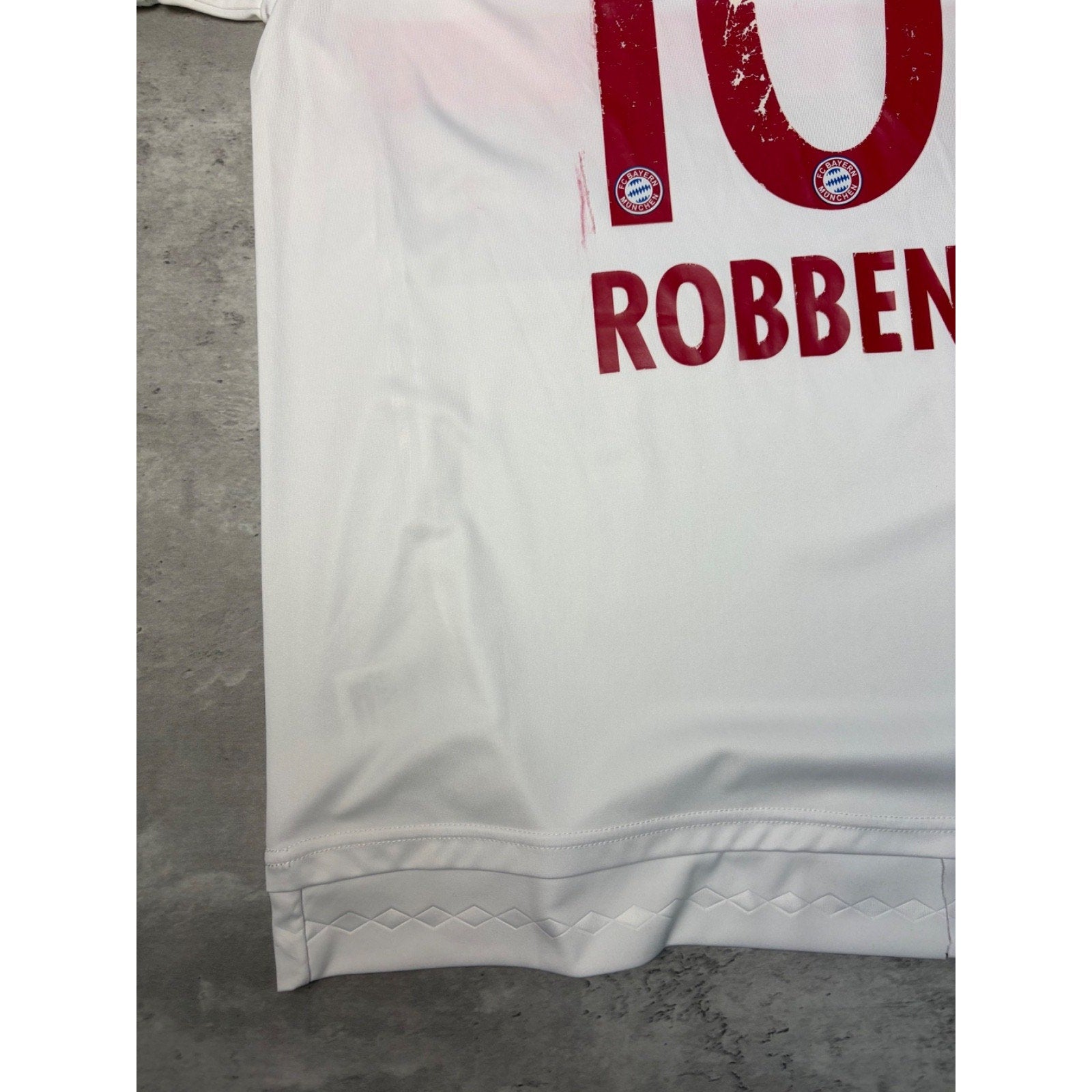 Vintage Arjen Robben #10 FC Bayern Munchen Adidas Soccer Jersey Size Medium
