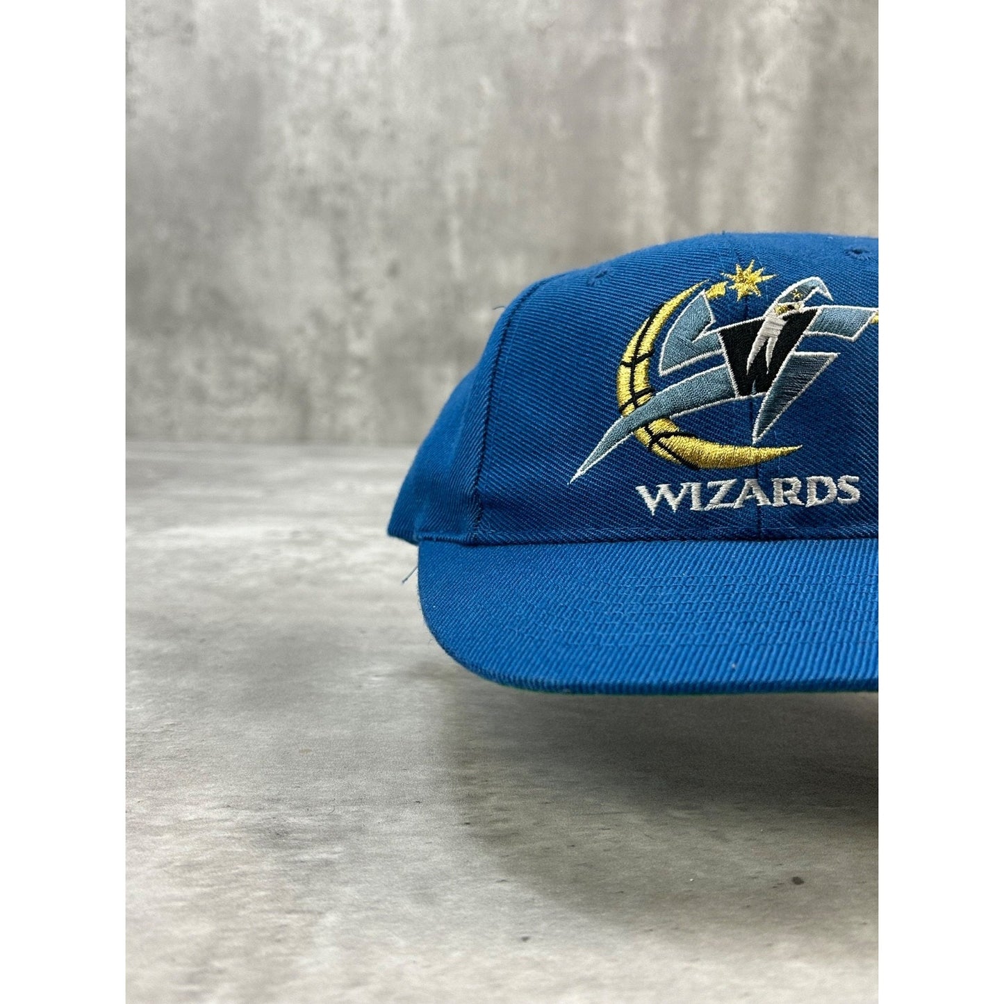 Vintage 90s Washington Wizards NBA Embroidered Logo Snapback Hat OSFA