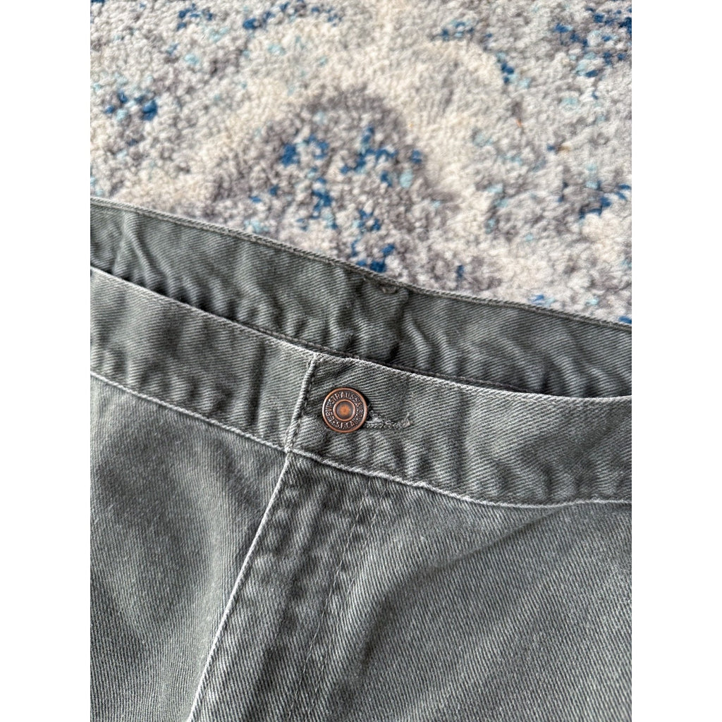 Vintage Levis 540 Brown Tab Relaxed Fit Green Denim Pants Size 41