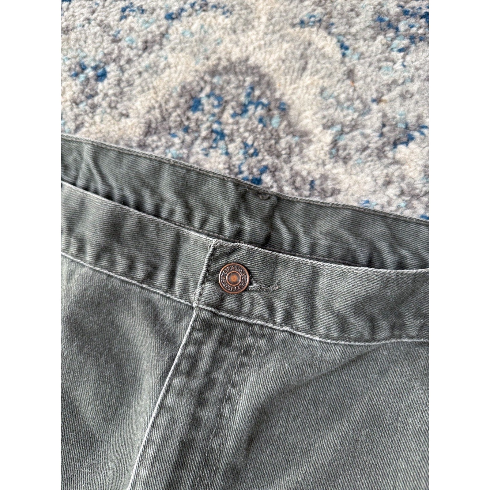 Vintage Levis 540 Brown Tab Relaxed Fit Green Denim Pants Size 41
