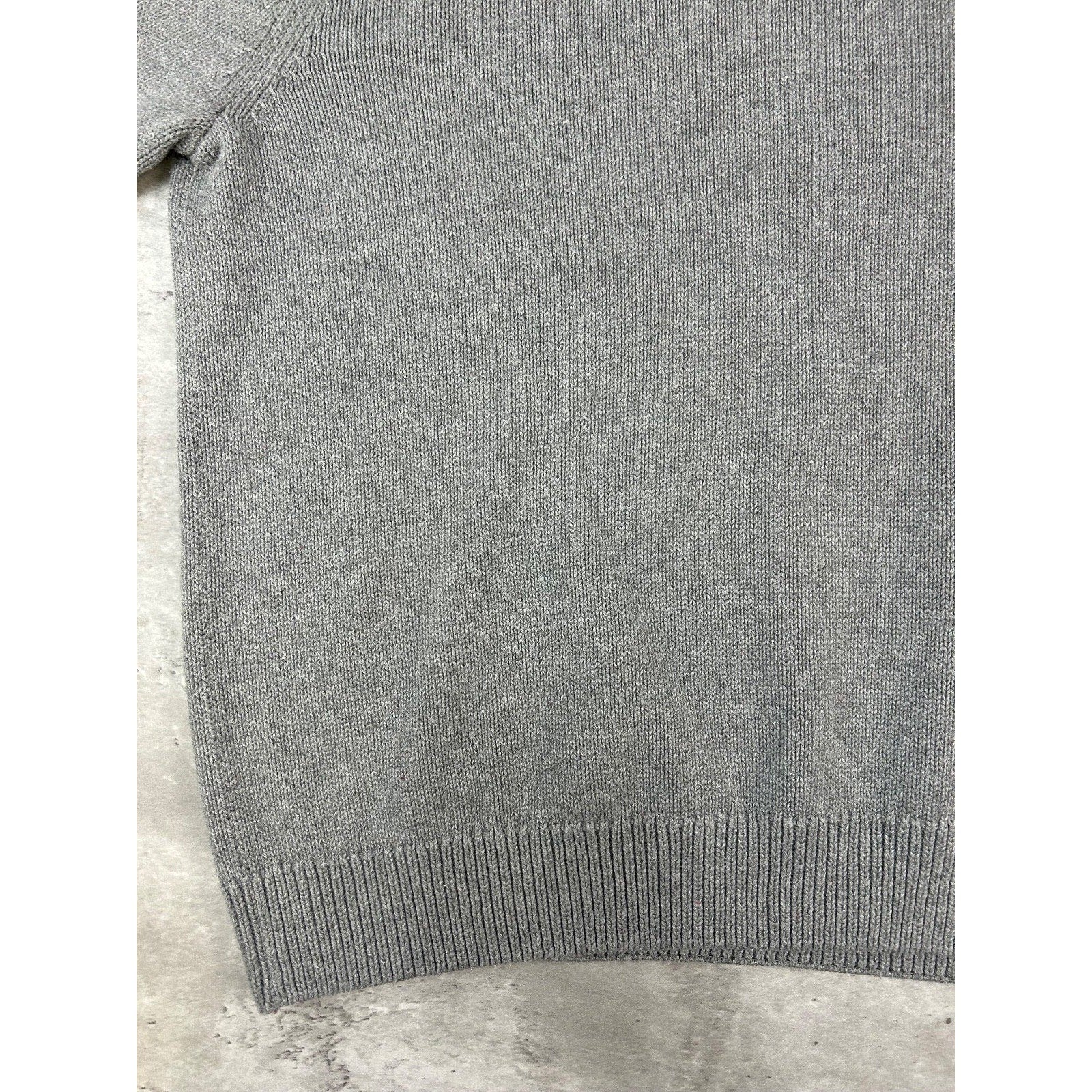 Vintage Chaps Embroidered Crest Pullover Ribbed Knit Sweater Size XL Gray