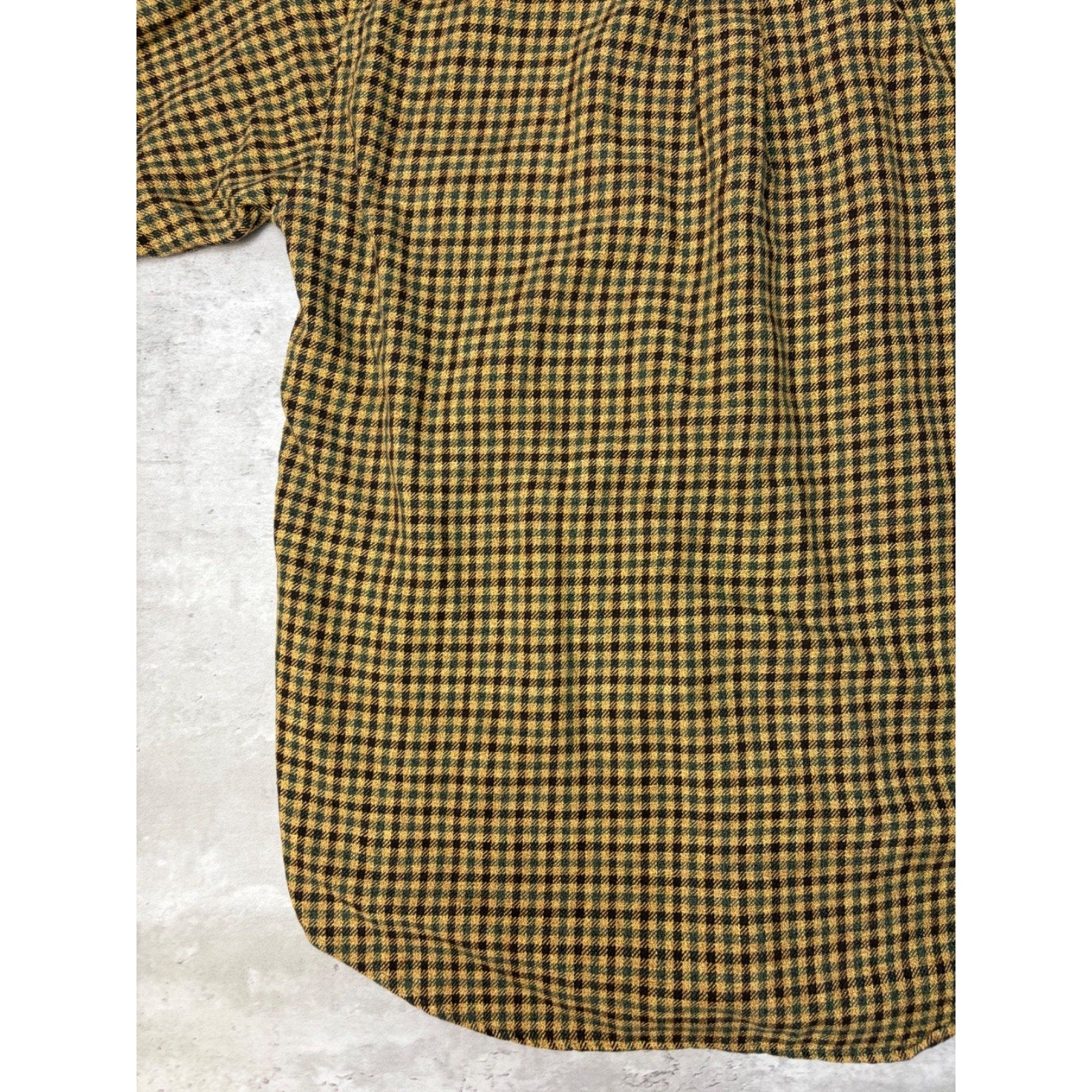 Vintage Nautica Embroidered Logo Long Sleeve Plaid Button Up Shirt Size Medium