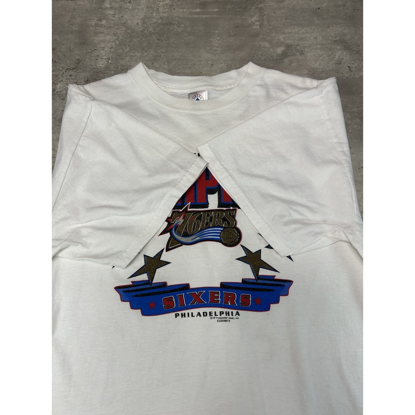 Vintage 2001 Philadelphia 76ers NBA World Champions Basketball T-Shirt Sz Large