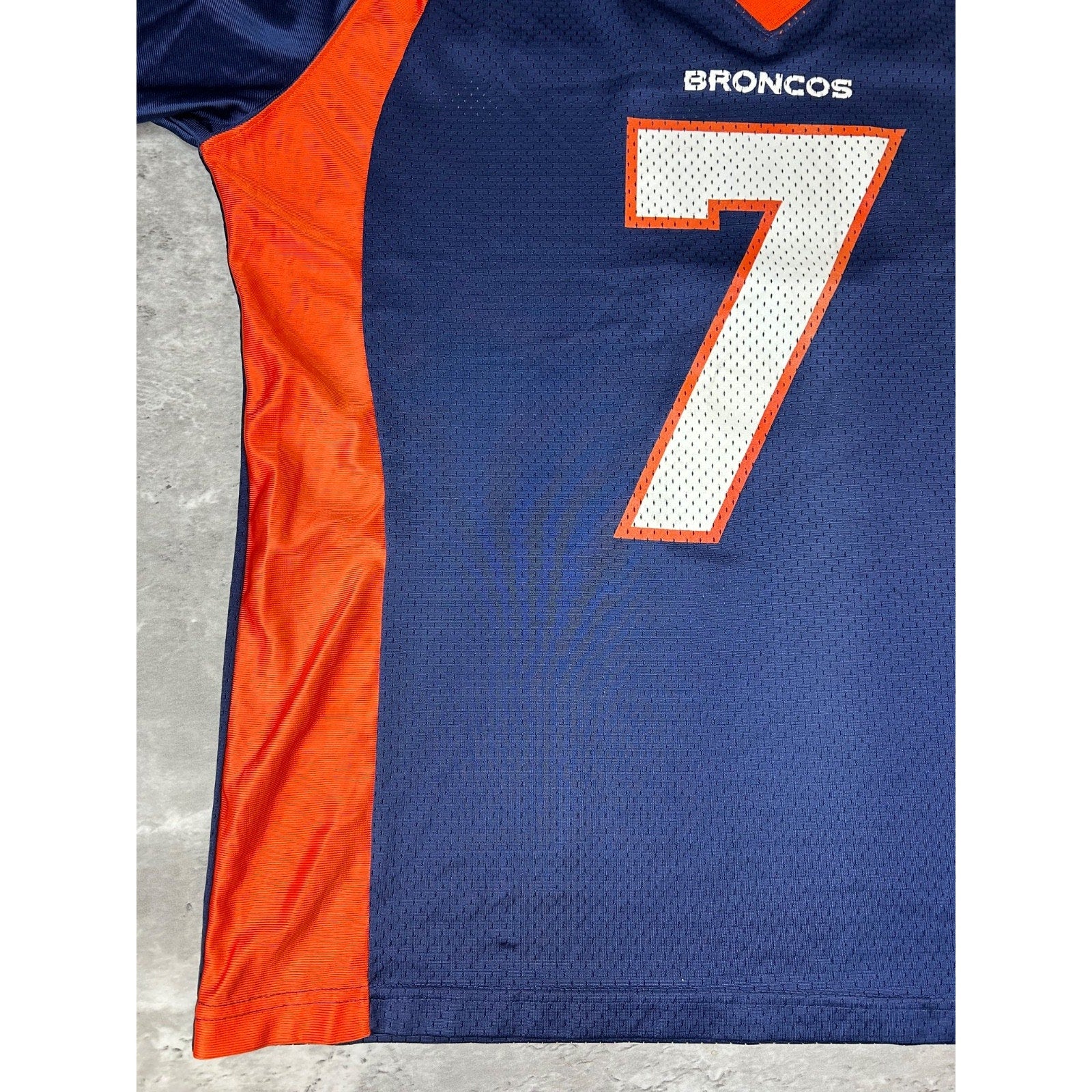 Vintage John Elway #7 Denver Broncos NFL Nike Football Jersey Size Medium