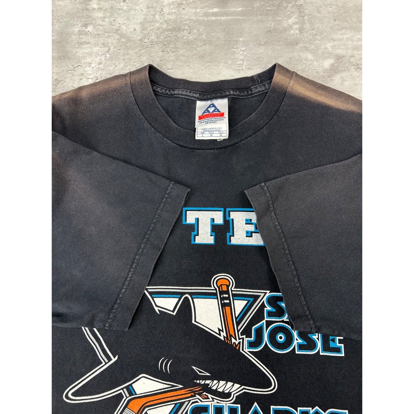 Vintage 90s San Jose Sharks NHL One Team One Goal Graphic T-Shirt Size Large