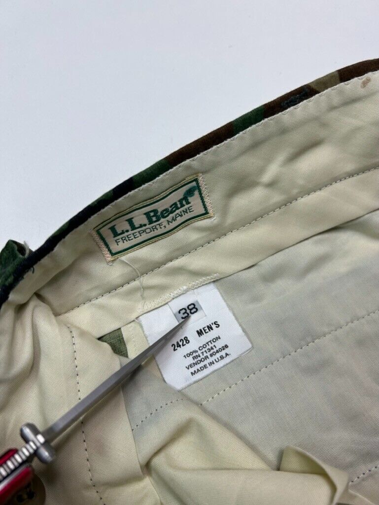 Vintage 80s/90s L.L. Bean Ripstop Woodland Camo Cargo Hunting Pants Size 37