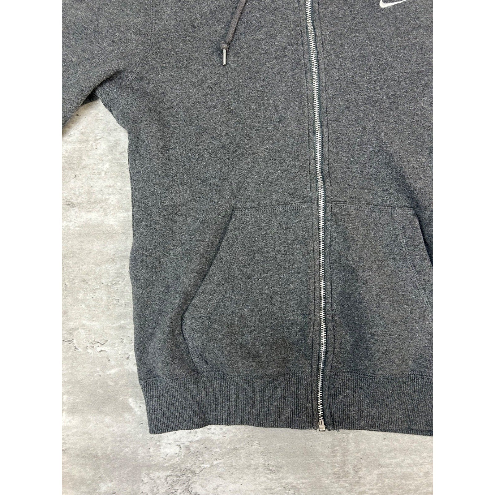 Nike Embroidered Swoosh Full Zip Hooded Gray Sweatshirt Size YOUTH Medium