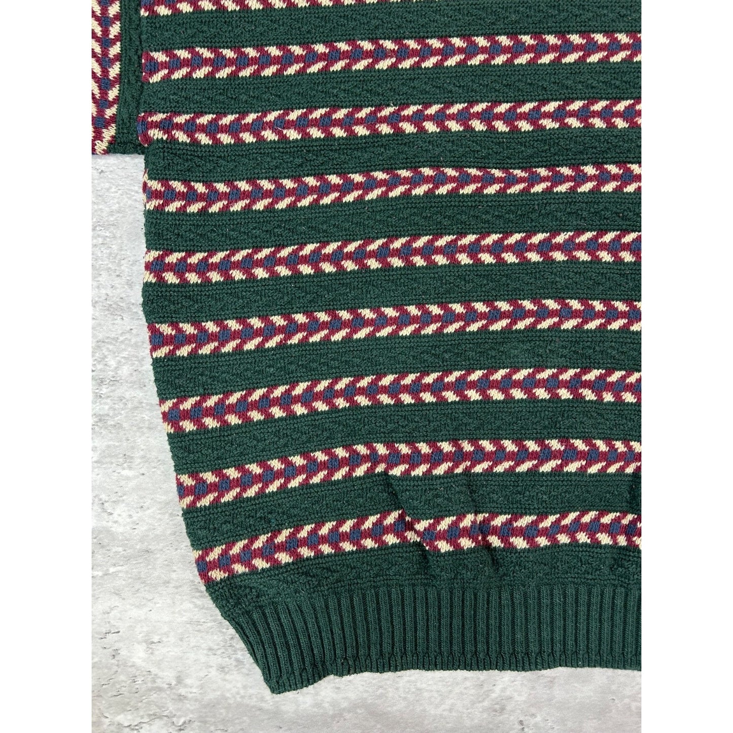 Vintage 90s Trader Bay Abstract Striped Pullover Knit Sweater Size Large