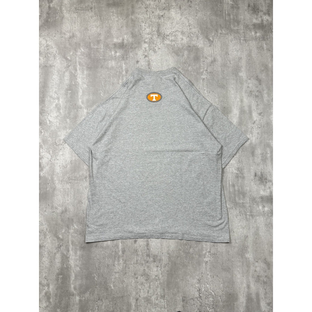 Vintage 90s Tennessee Volunteers NCAA Collegiate Spellout T-Shirt Size XL