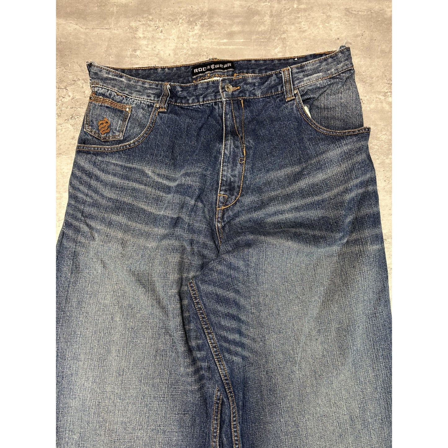 Vintage Y2K Rocawear Baggy Fit Embroidered Pocket Dark Wash Denim Pants Size 38