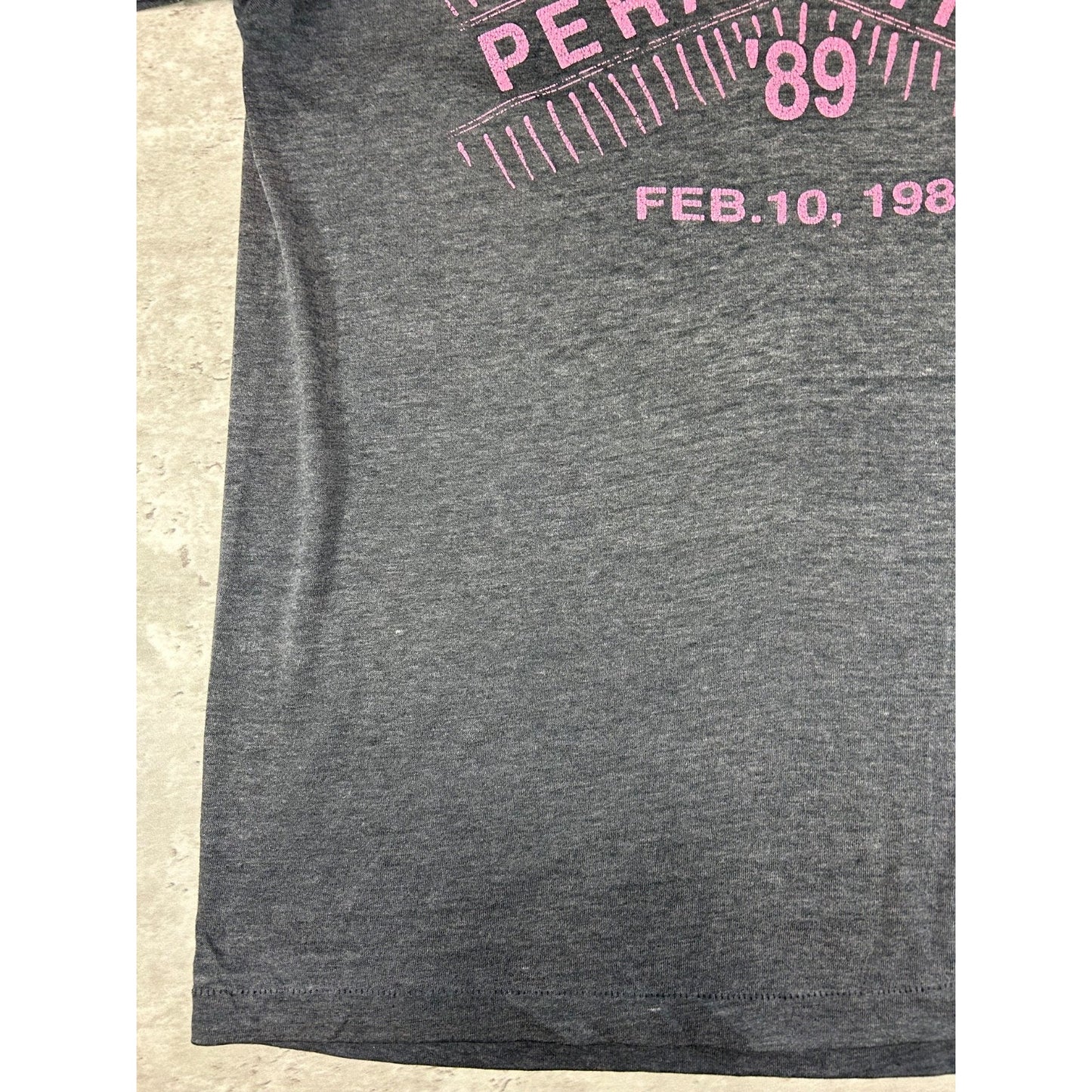 Vintage 1989 Pine View Permathon Graphic Spellout T-Shirt Size Large