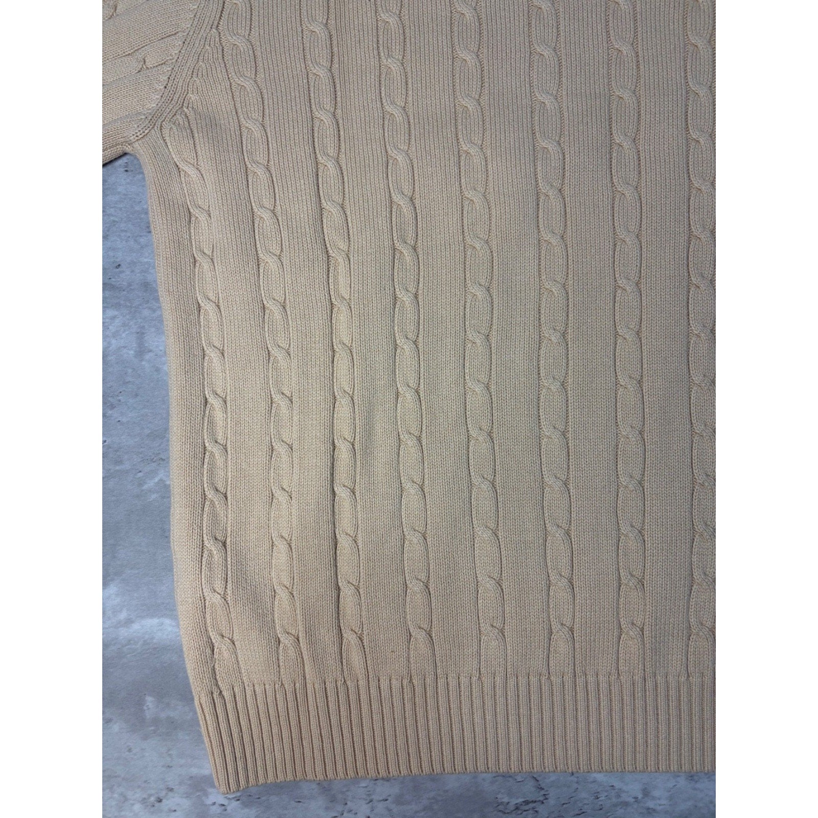 Vintage Tommy Hilfiger Embroidered Crest Pullover Beige Knit Sweater Size Large