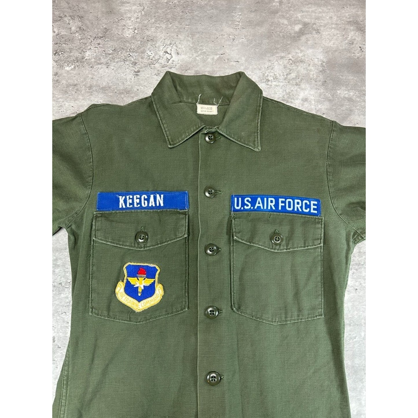 Vintage 1960s US Air Force OG 107 Military Short Sleeve Button Up Shirt Medium