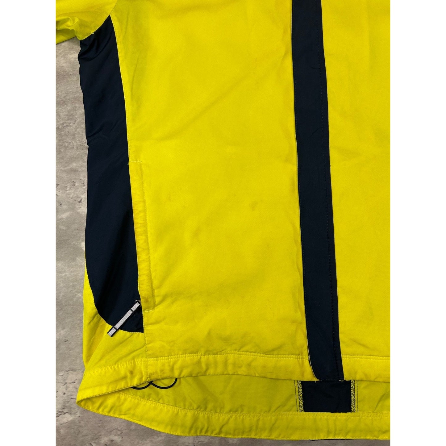 Vintage 2000s Nike Embroidered Swoosh Two Tone Windbreaker Jacket Medium YOUTH