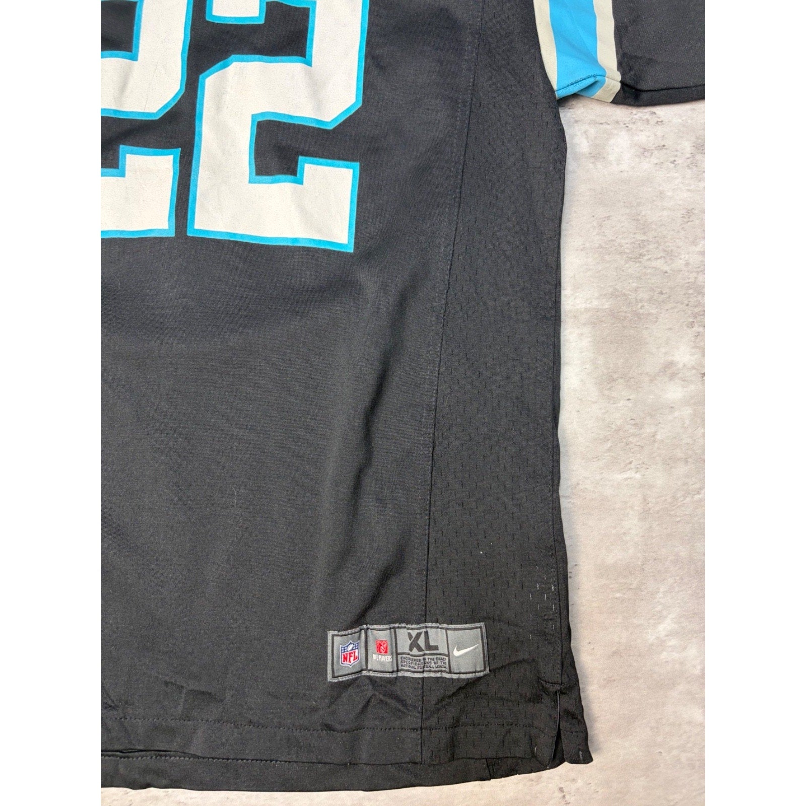 Christian McCaffrey #22 Carolina Panthers NFL Football Jersey Size XL YOUTH