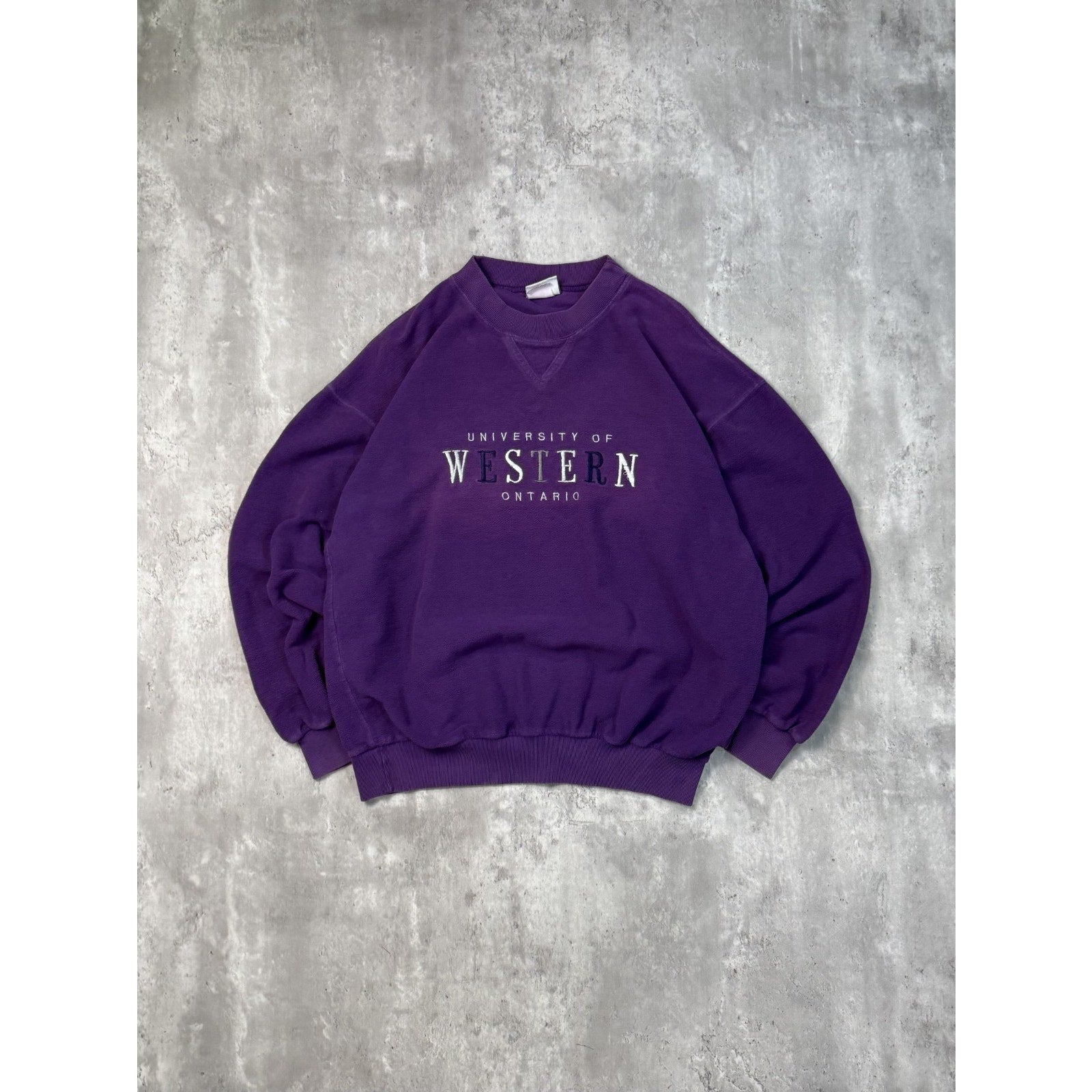 Vintage 90s University Of Western Embroidered Spellout Sweatshirt Size Medium