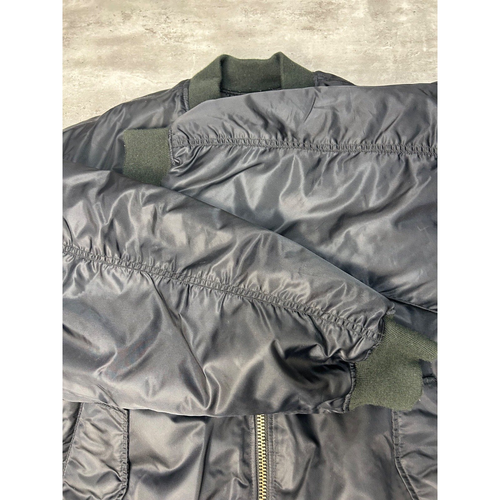 Vintage Y2K South Pole Insulated Full Zip Bomber Jacket Size XL