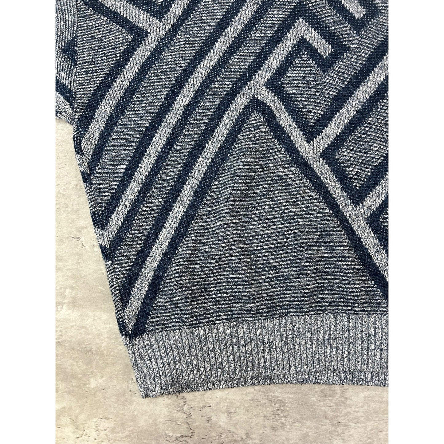 Vintage 90s Abstract Print Pullover Ribbed Knit Sweater Size Large