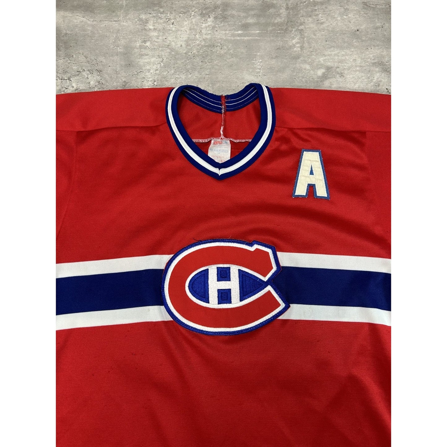 Vintage 90s Mats Naslund #26 Montreal Canadiens NHL CCM Jersey Size Medium