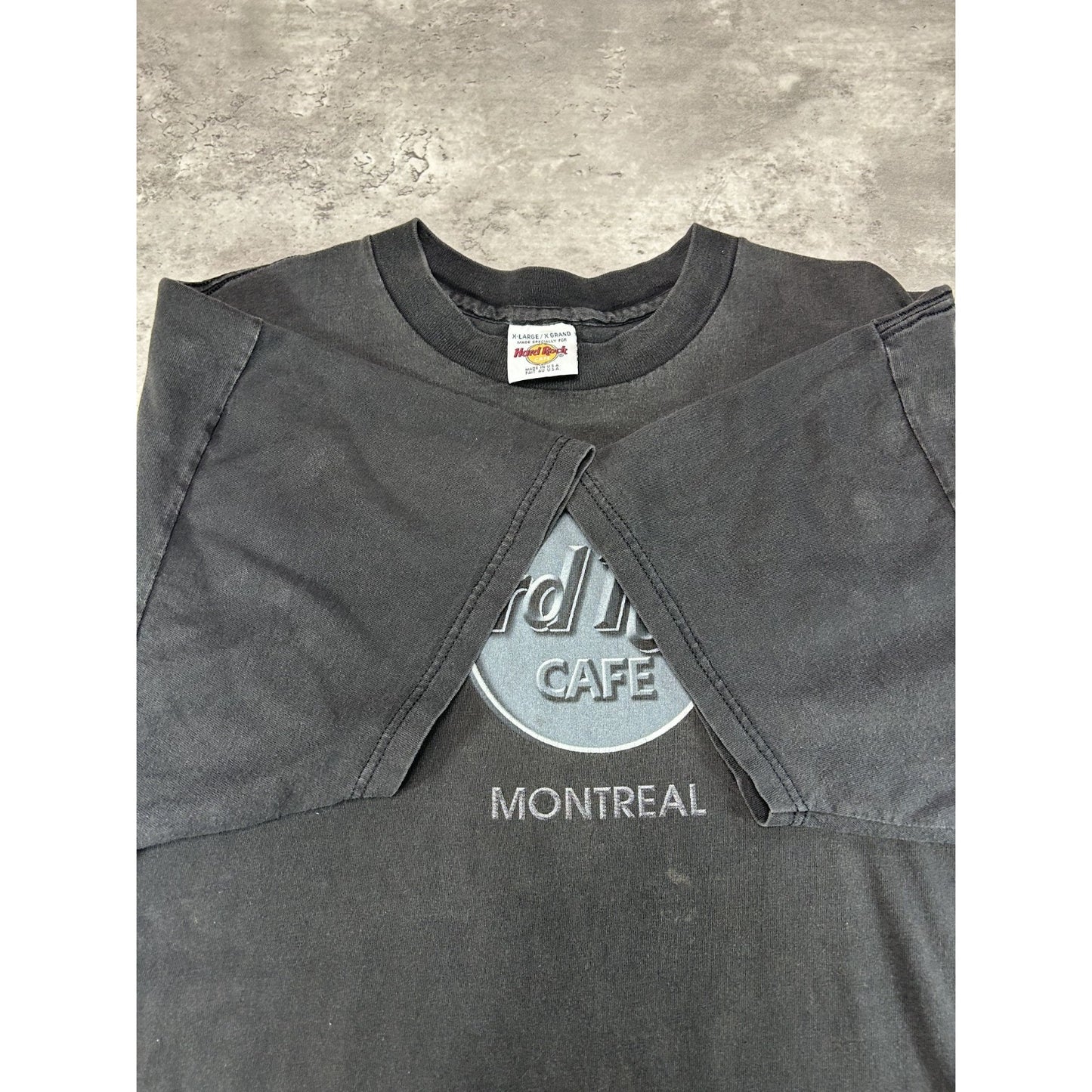 Vintage 90s Hard Rock Cafe Montreal Graphic Destination T-Shirt Size XL Black