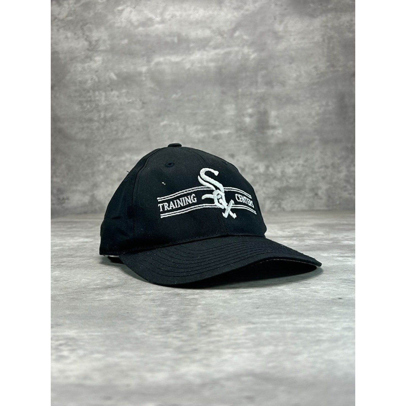 Vintage 90s Chicago White Sox MLB Training Center Baseball Snapback Hat OSFA