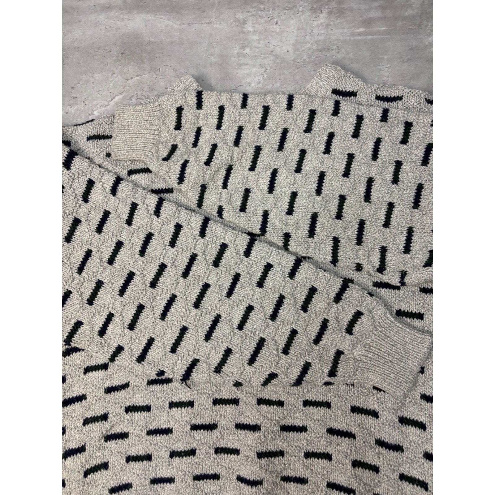 Vintage 90s Savile Row Abstract Pattern Textured Knit Sweater Size Large