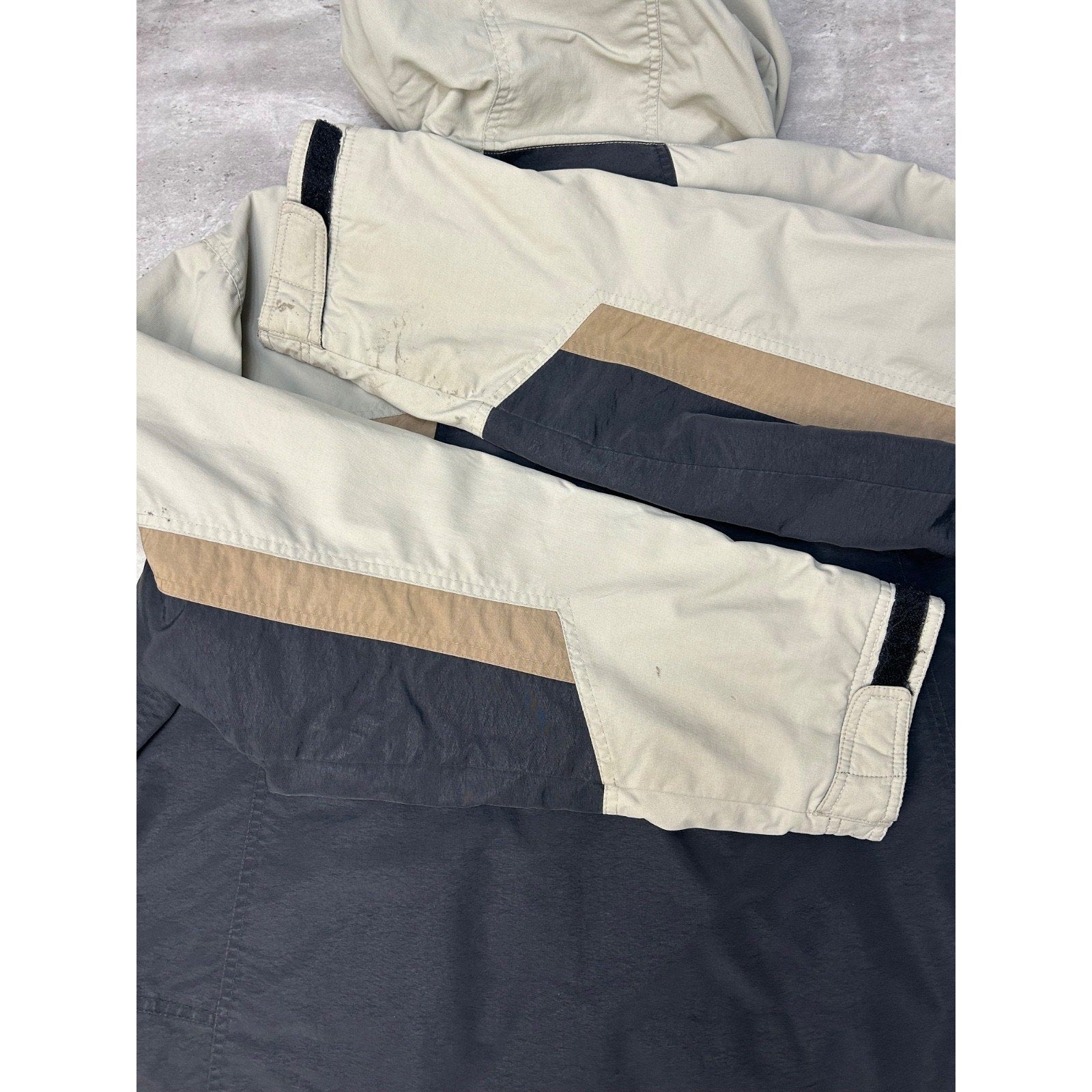 Vintage 2000s Nike Embroidered Swoosh Insulated Full Zip Hooded Jacket Size XL
