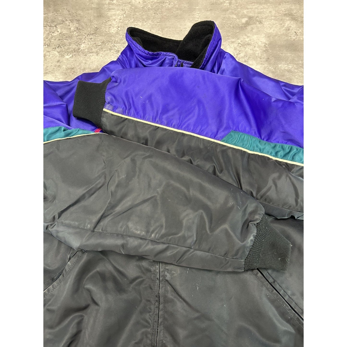 Vintage 90s Arctic Cat Embroidered Nylon Full Zip Bomber Jacket Size Large