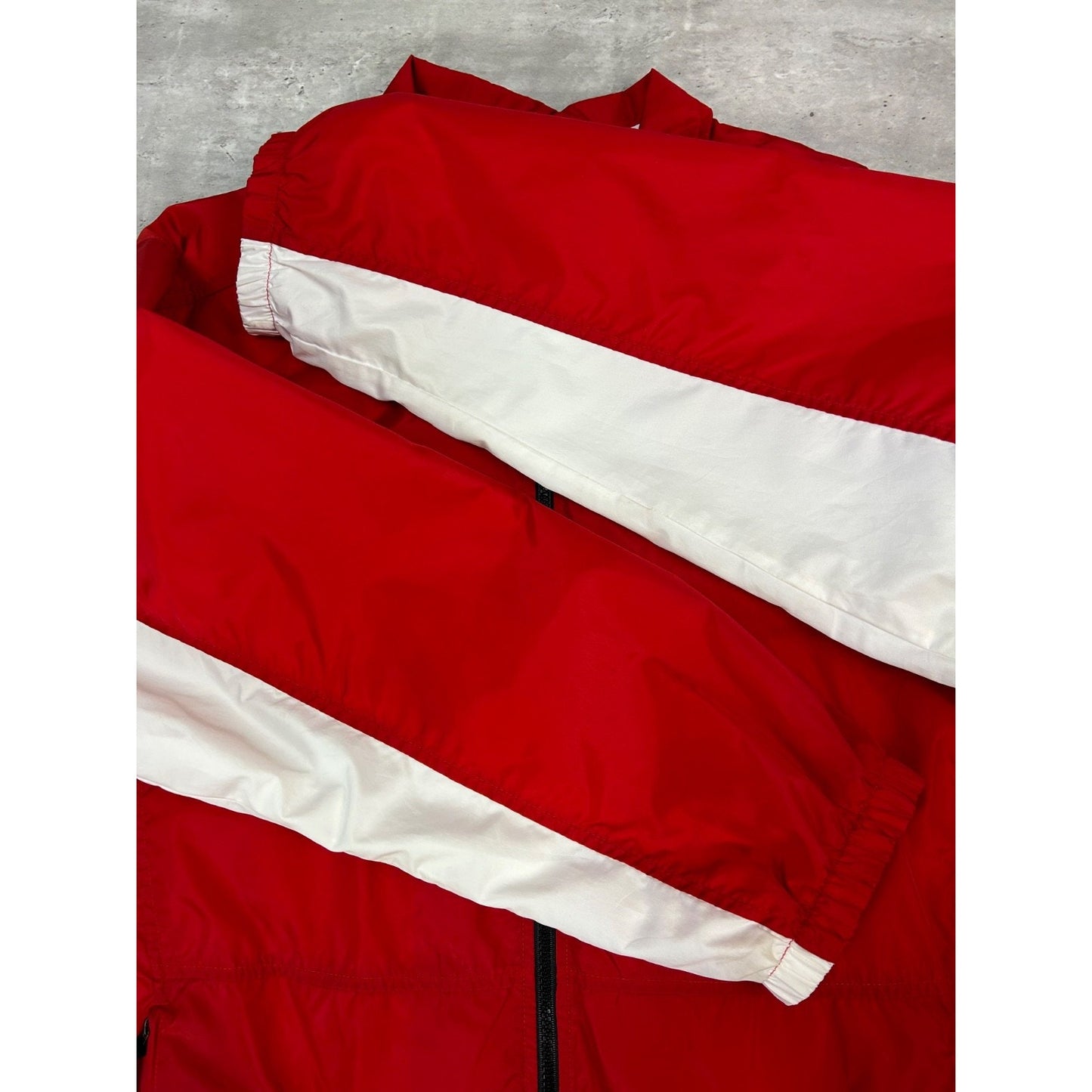 Vintage Nike Embroidered Logo Two Tone Windbreaker Jacket Size Large Red