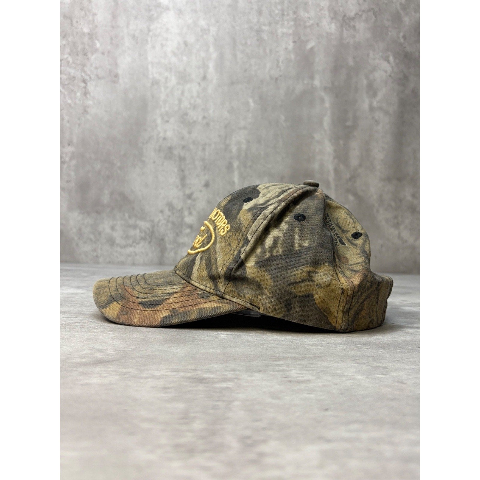 Vintage Ford Hanna Motors Embroidered Logo Camo Strapback Hat OSFA