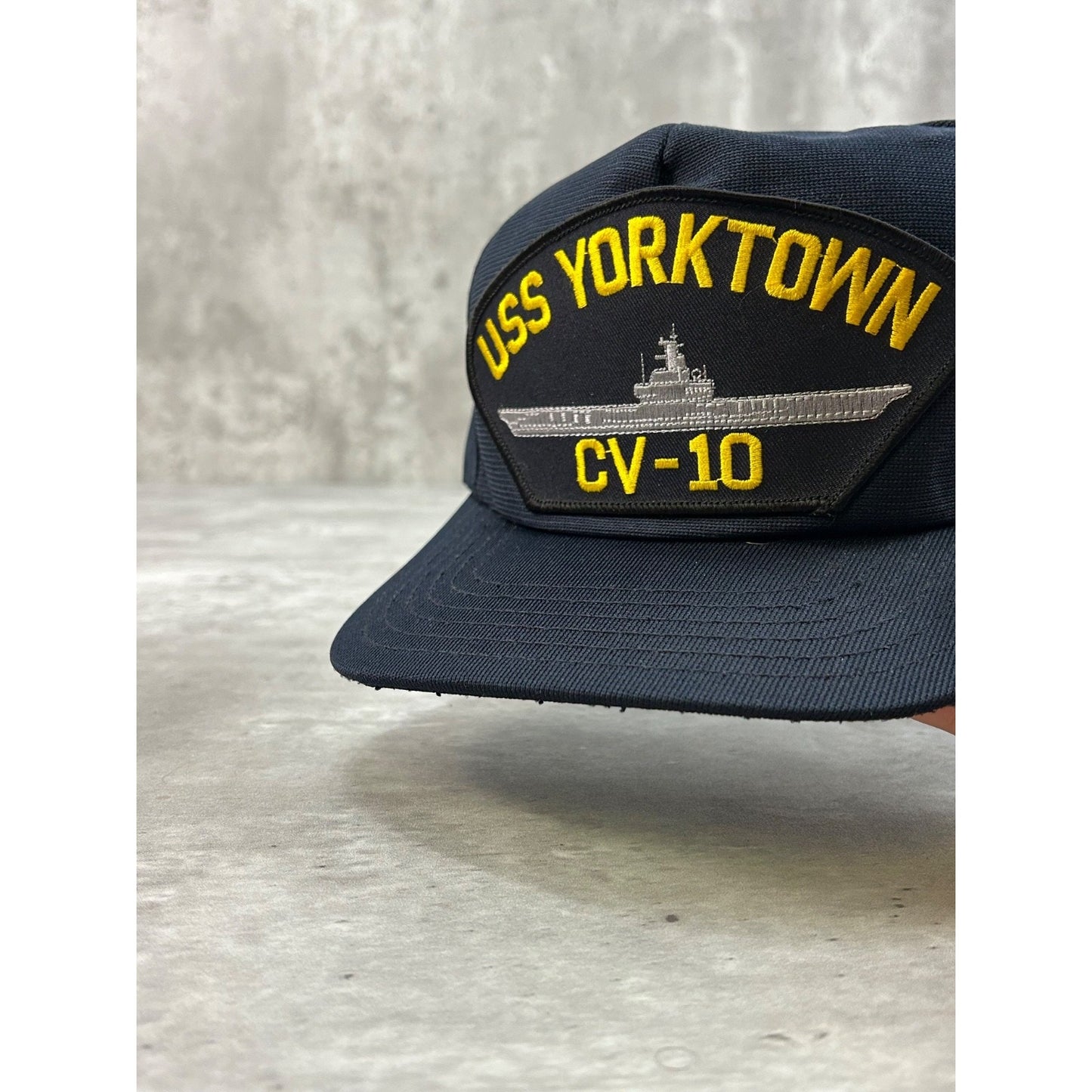 Vintage 80s/90s USS Yorktown CV-10 US NAVy Military Snapback Hat OSFA