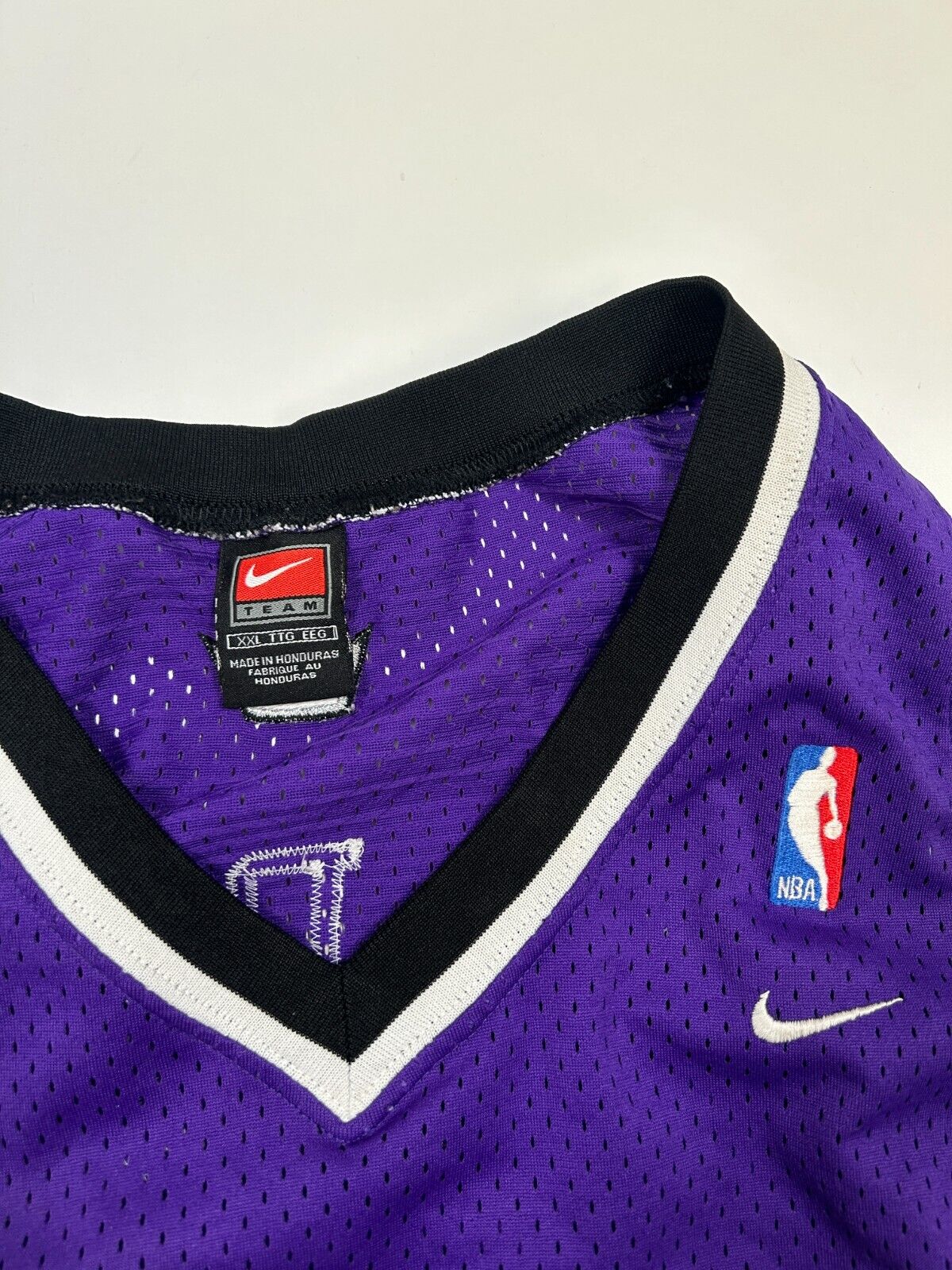 Vintage Mike Bibby #10 Sacramento Kings Swingman NBA Nike Jersey Size 2XL Purple