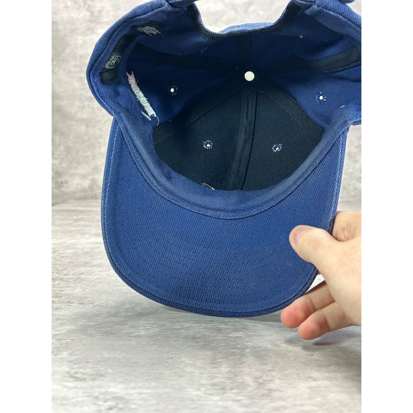 Vintage Tiger Woods Nike Buick Golf Embroidered Swoosh Strapback Hat OSFA