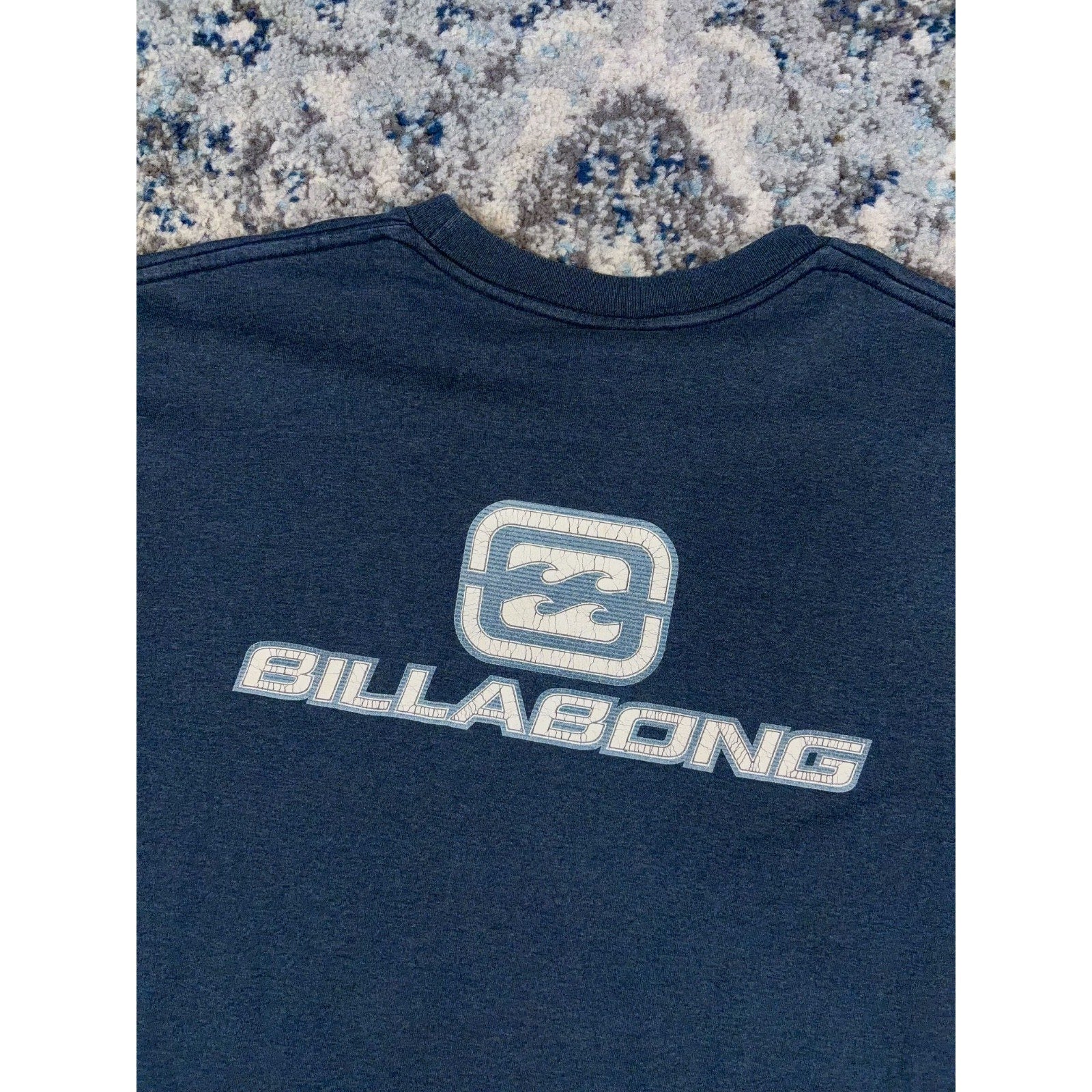 Vintage Y2K Billabong Spellout Logo Graphic T-Shirt Size Large