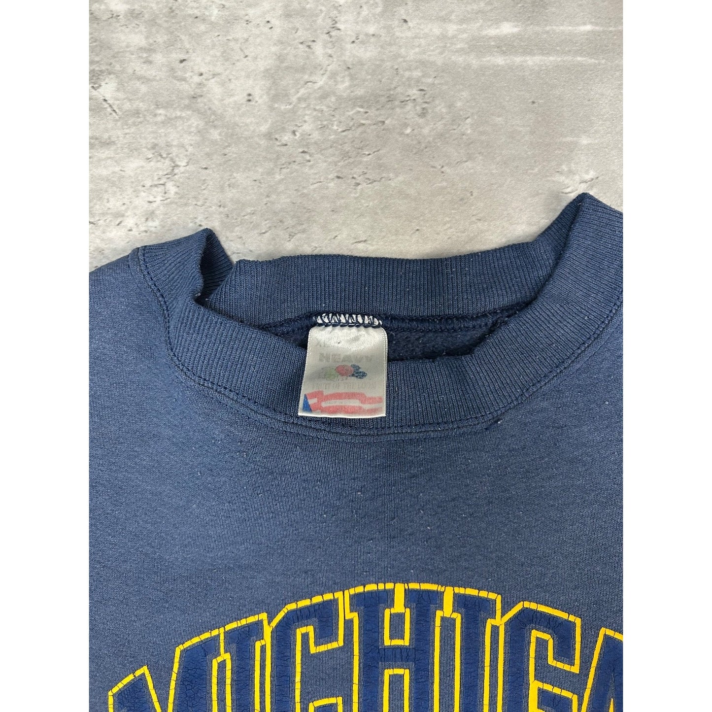 Vintage 90s Michigan Wolverines NCAA Basketball Graphic Sweatshirt Size XL