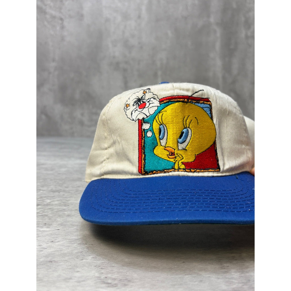 Vintage 90s Looney Tunes Tweety Embroidered Graphic Snapback Hat OSFA