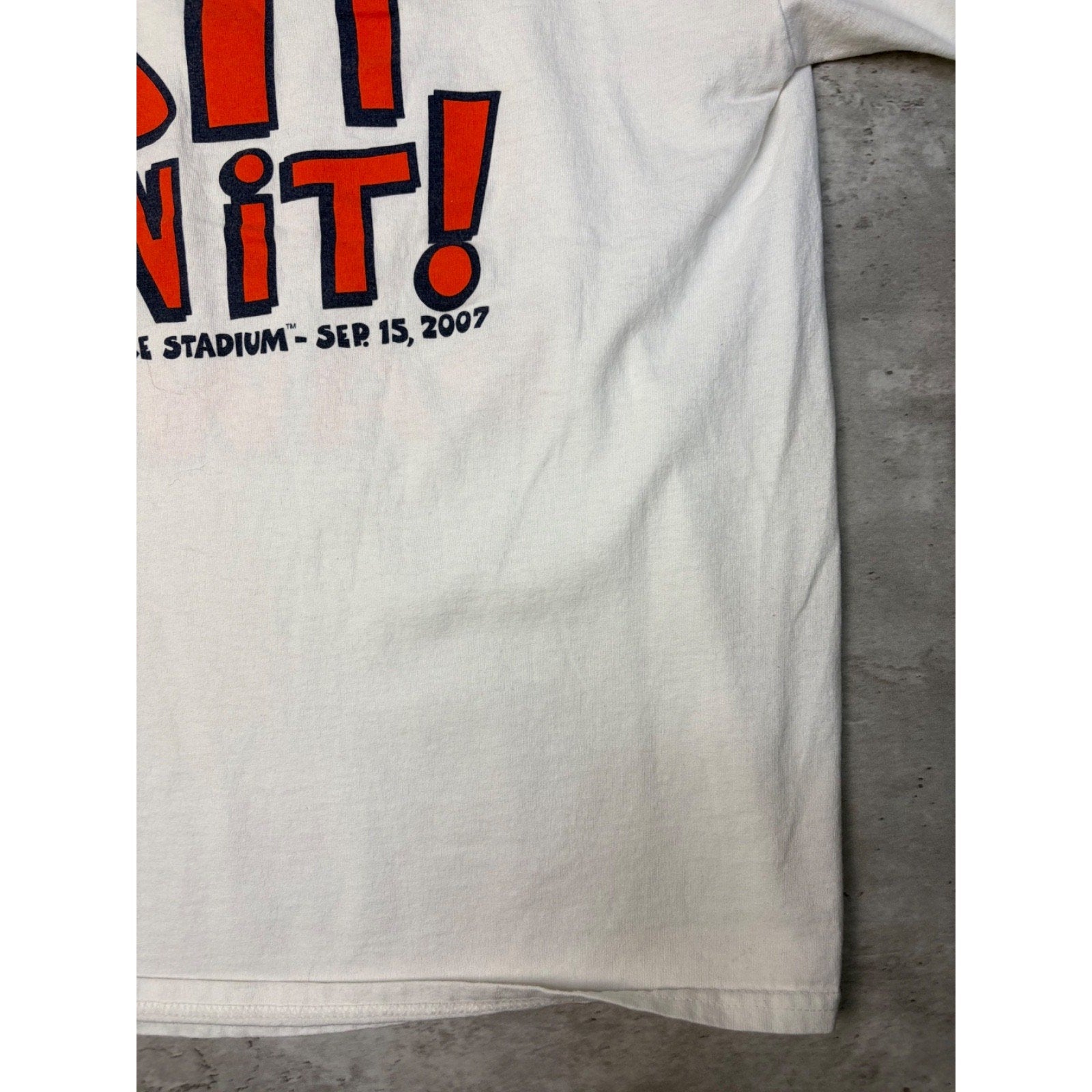 Auburn University Tigers NCAA Under Dawg Graphic T-Shirt Size Large