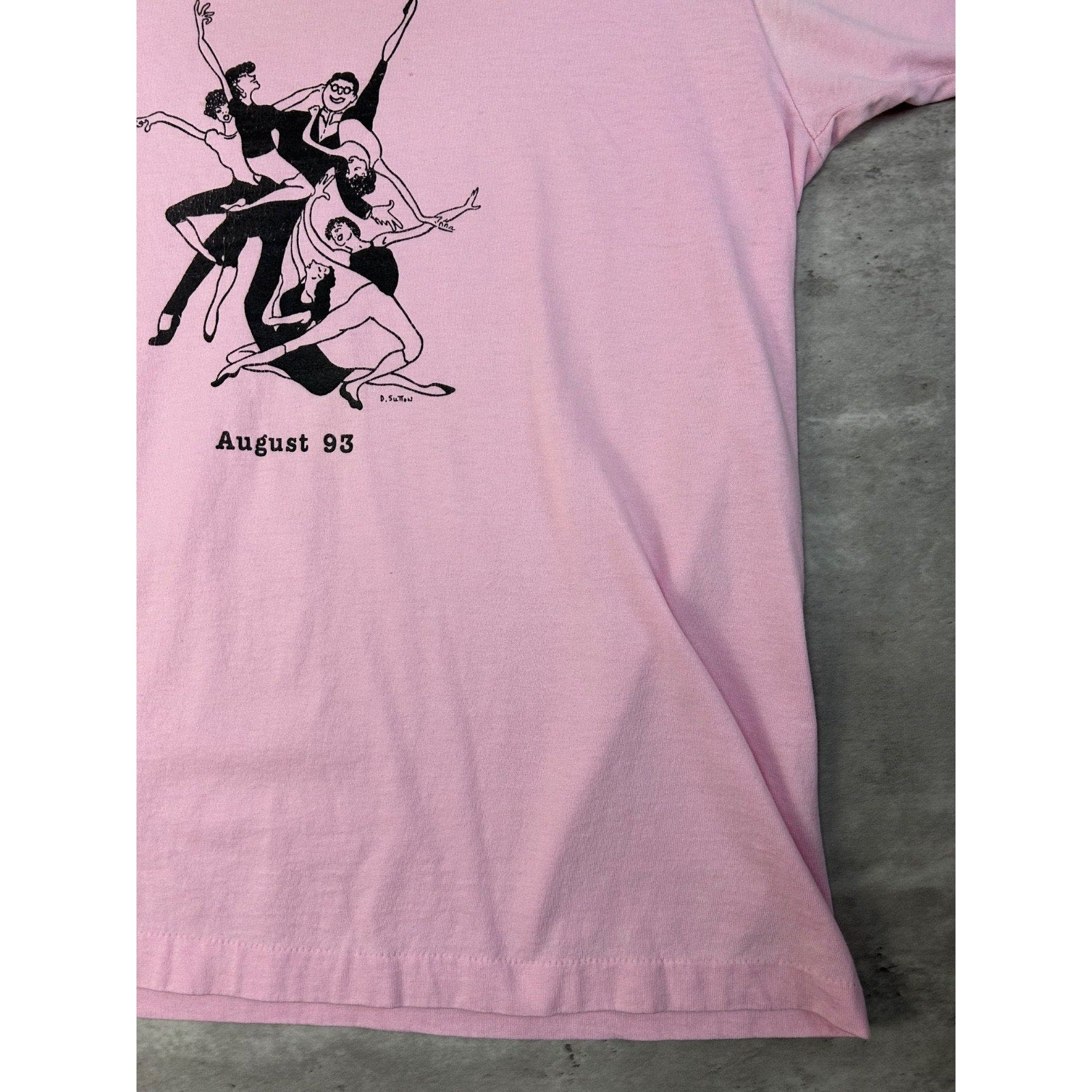 Vintage 1993 Bye Bye Birdie Cartoon Dancer Graphic Pink T-Shirt Size Large