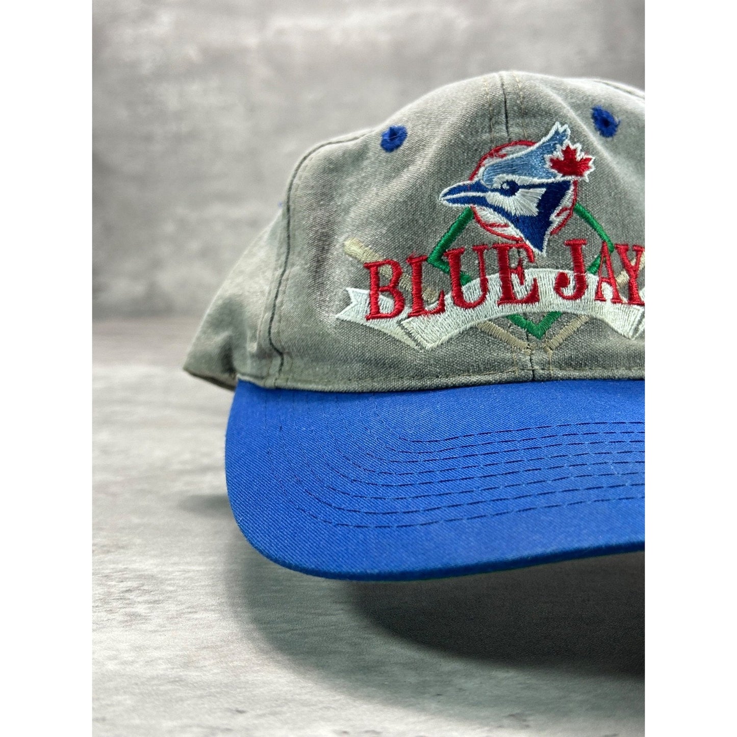 Vintage 90s Toronto Blue Jays MLB Embroidered Logo Baseball Snapback Hat OSFA