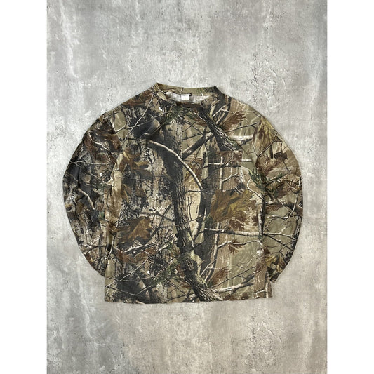 Vintage Realtree Camo Hunting Long Sleeve Pocket T-Shirt Size Medium