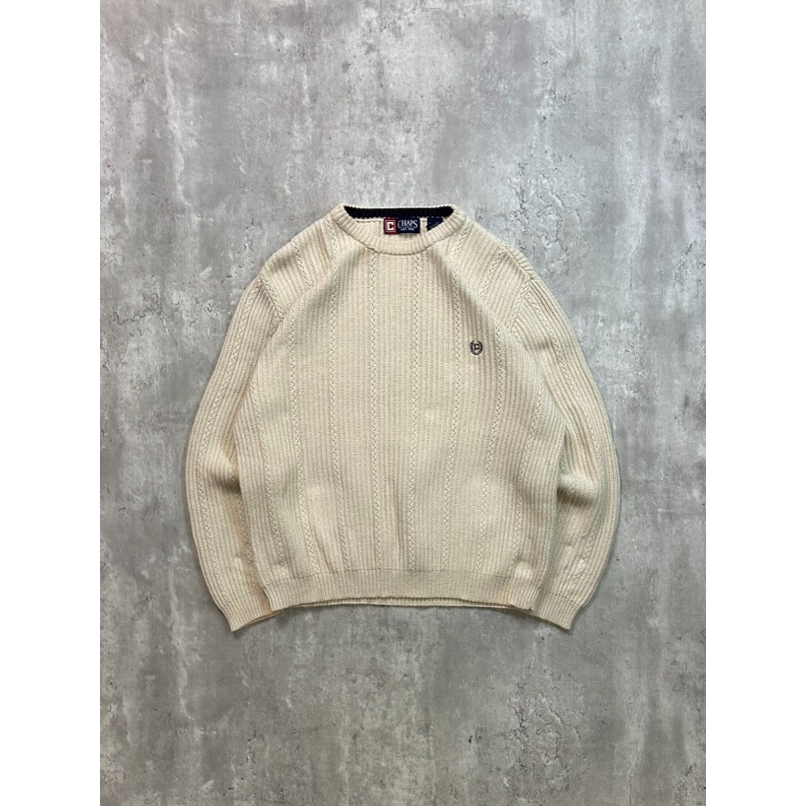 Vintage Chaps Embroidered Crest Cable Knit Style Sweater Size Small