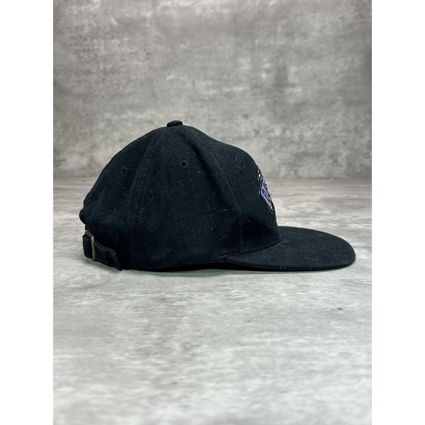 Vintage 90s Driven Not By His Nails By His Love Jesus Snapback Hat OSFA Black